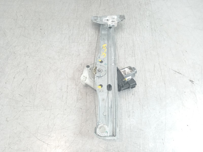 Recambio de elevalunas delantero izquierdo para ford ka+ ultimate referencia OEM IAM B5A23201  