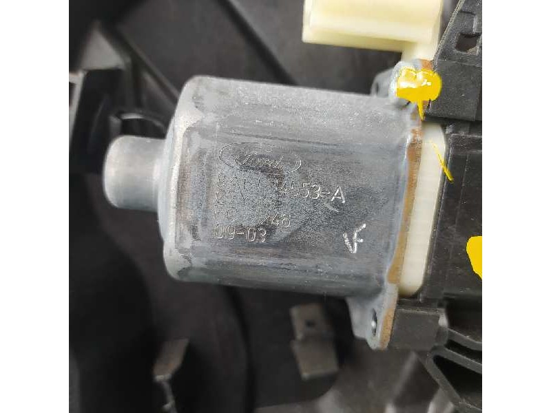 Recambio de elevalunas delantero derecho para ford fiesta (cb1) sport referencia OEM IAM 8A61B045H16AH 8A6114553A 