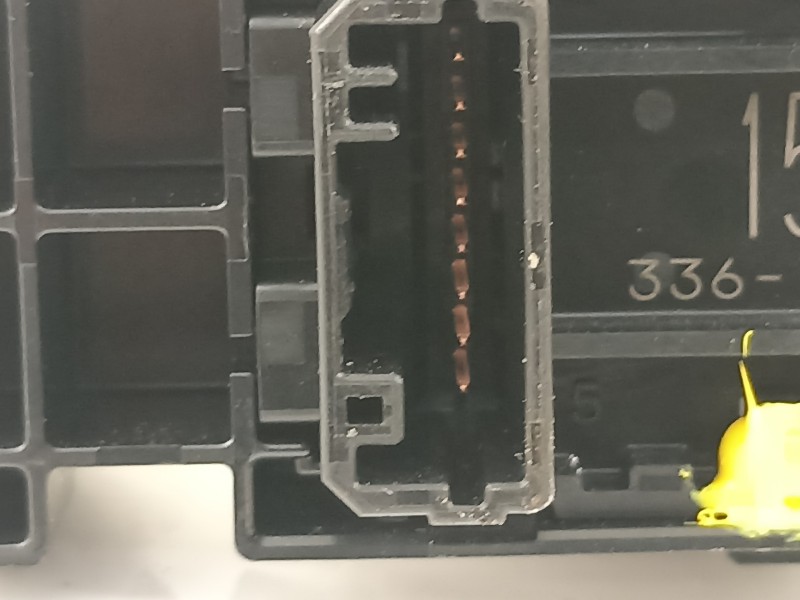 Recambio de mando elevalunas trasero derecho para toyota rav 4 advance hybrid referencia OEM IAM 153361F8N  