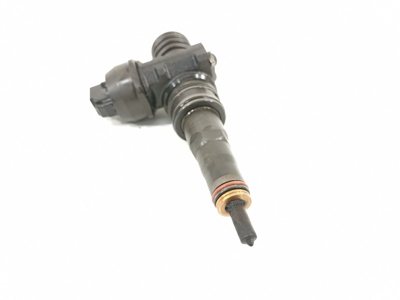 Recambio de inyector para seat ibiza (6l1) signo referencia OEM IAM 038130073AJ 0414720037 