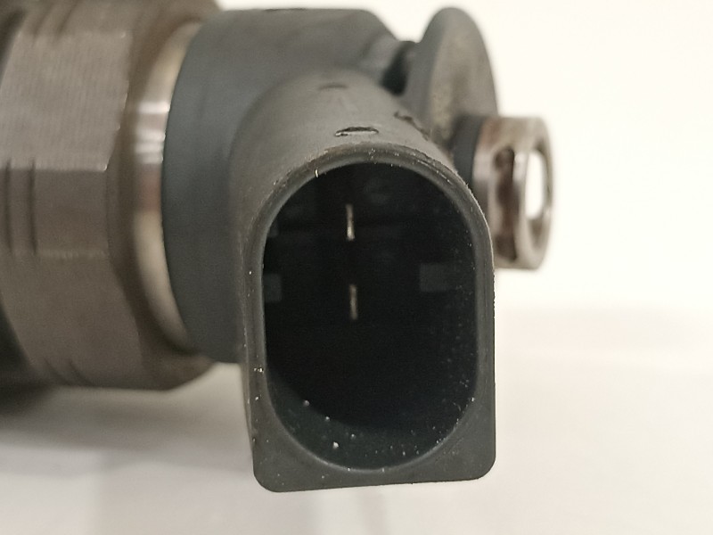 Recambio de inyector para bmw mini clubman (r55) cooper d referencia OEM IAM 779844605 0445110289 