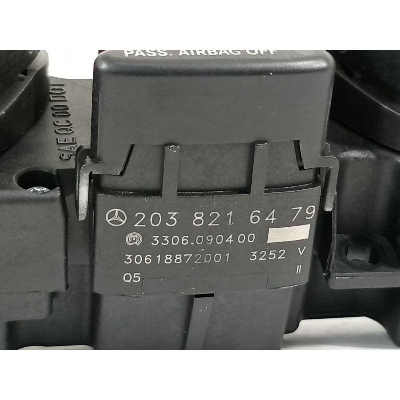 Recambio de warning para mercedes-benz clase clk (w209) coupe 2.7 cdi 20v cat referencia OEM IAM A2038216479  