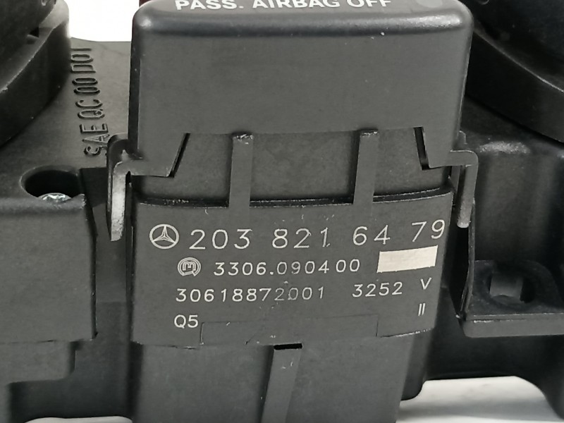 Recambio de warning para mercedes-benz clase clk (w209) coupe 2.7 cdi 20v cat referencia OEM IAM A2038216479  