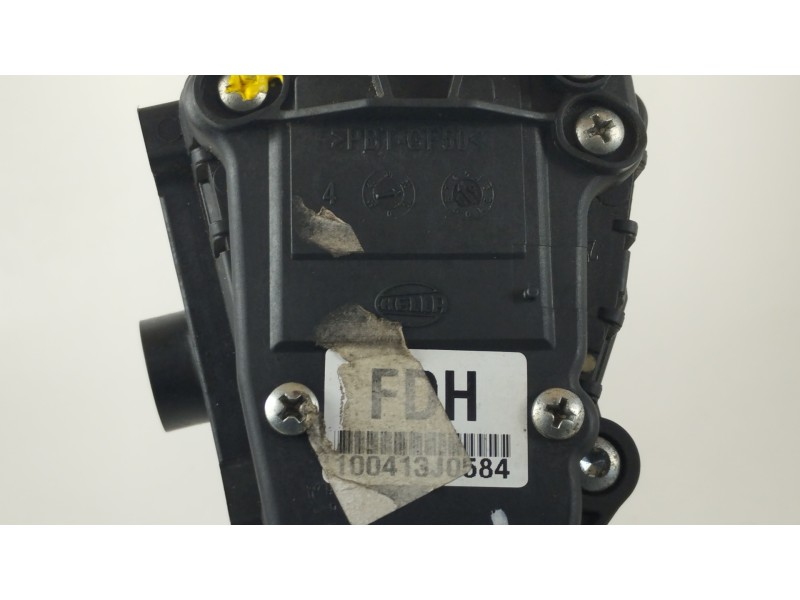 Recambio de potenciometro pedal para hyundai i30 classic referencia OEM IAM 32700  