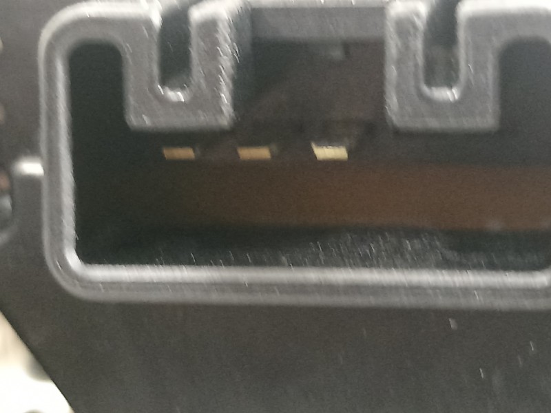 Recambio de motor limpia trasero para toyota rav 4 advance hybrid referencia OEM IAM 8513042100  