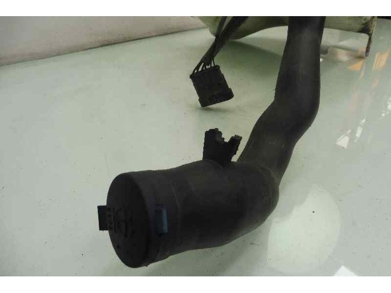 Recambio de deposito limpia para lancia thesis (115) 2.4 20v multijet emblema referencia OEM IAM    Recambio de deposito limpia para lancia thesis (115) 2.4 20v multijet emblema referencia OEM IAM