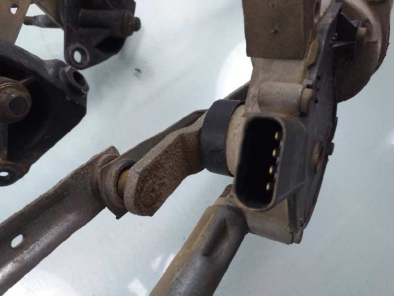 Recambio de motor limpia delantero para chrysler voyager (rg) 2.5 crd executive referencia OEM IAM   