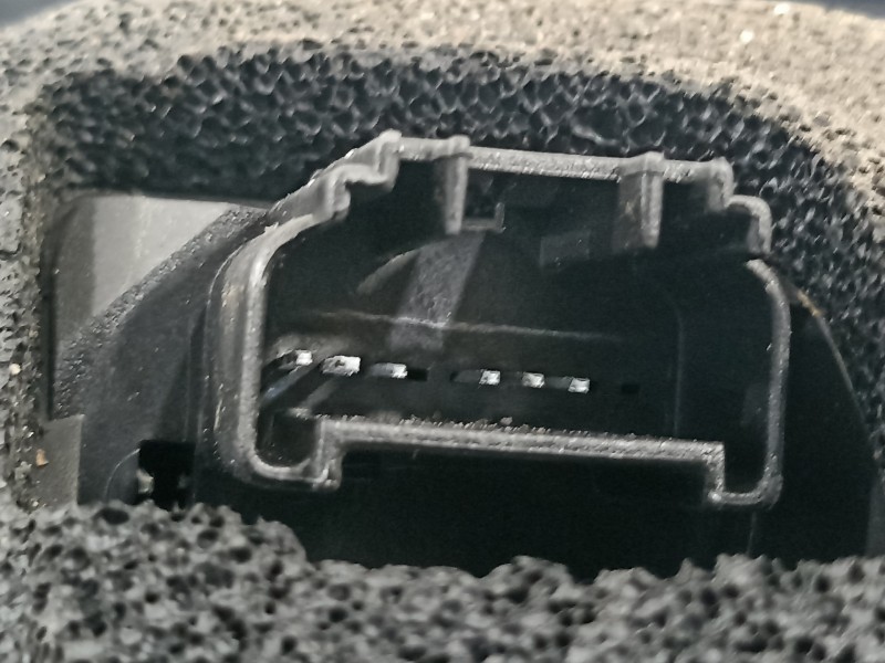 Recambio de piloto trasero izquierdo para citroën c1 x referencia OEM IAM 6350X8  