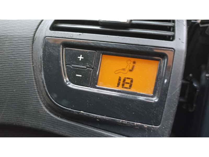 Recambio de mando climatizador para citroën c4 grand picasso exclusive referencia OEM IAM 9659627477 A83009700 