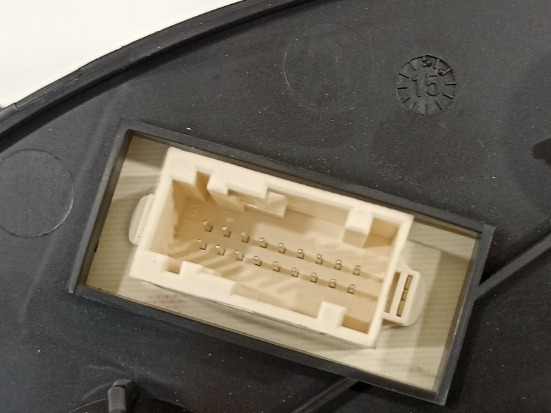 Recambio de cuadro instrumentos para peugeot partner kombi access referencia OEM IAM 9801641380  