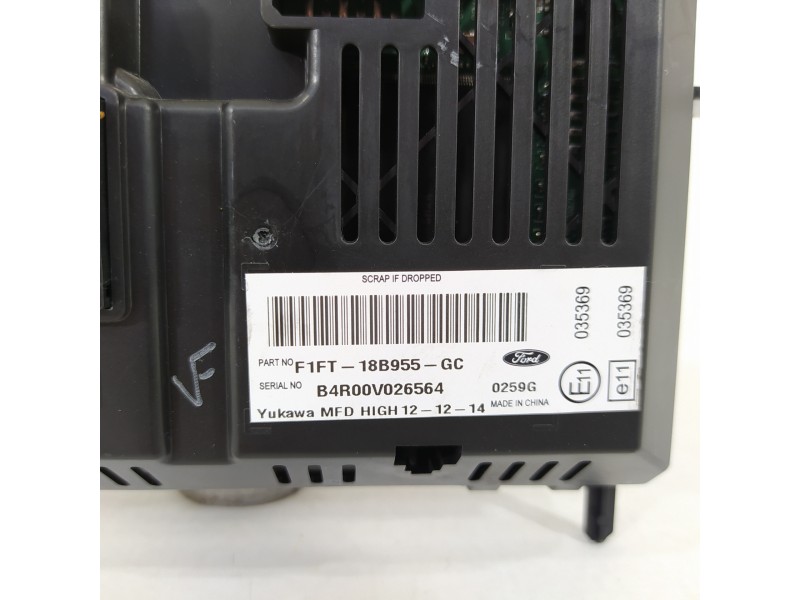 Recambio de pantalla multifuncion para ford focus lim. ambiente referencia OEM IAM F1FT18B955GC  