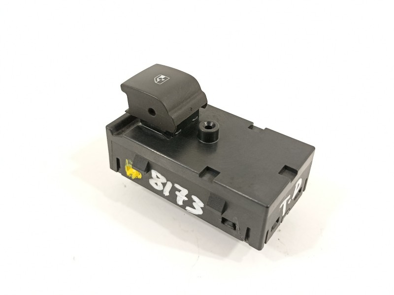 Recambio de mando elevalunas trasero derecho para opel zafira (c) excellence start/stop referencia OEM IAM 13408452  