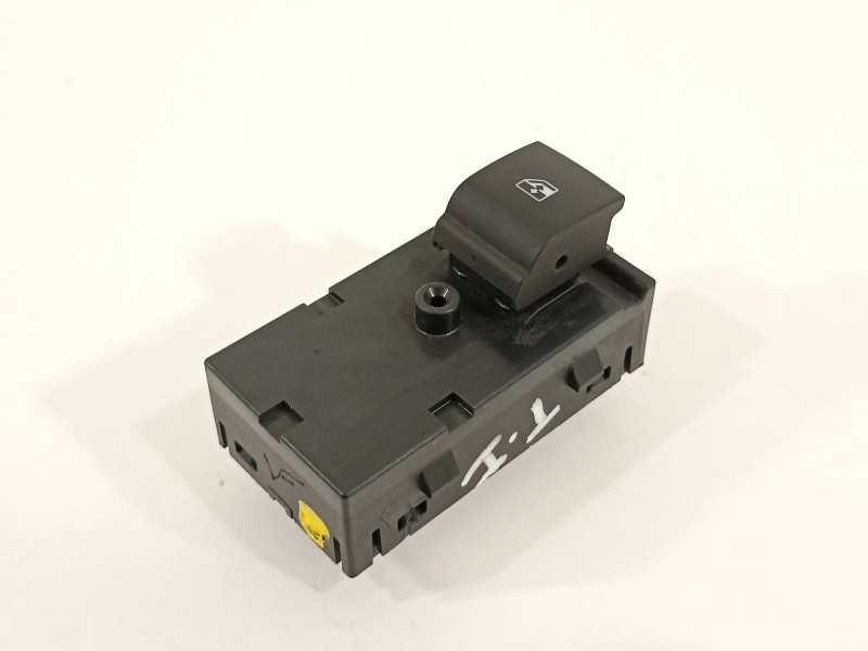 Recambio de mando elevalunas trasero izquierdo para opel zafira (c) excellence start/stop referencia OEM IAM 13408452  