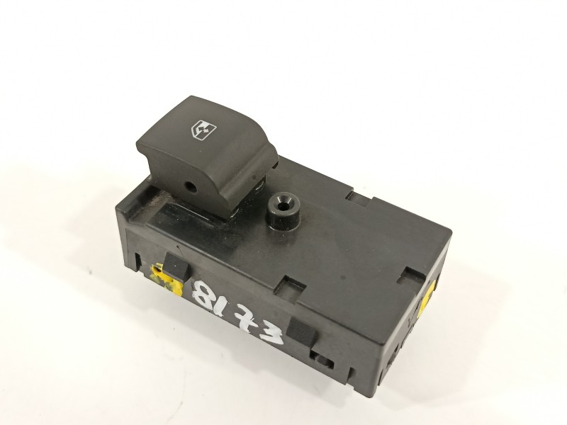 Recambio de mando elevalunas trasero izquierdo para opel zafira (c) excellence start/stop referencia OEM IAM 13408452  