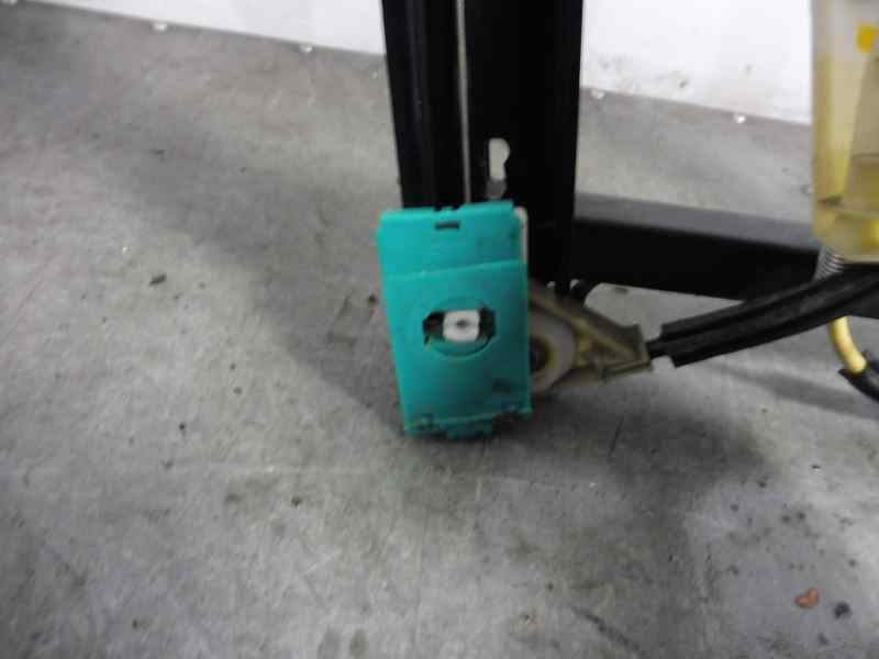 Recambio de elevalunas delantero derecho para audi a2 (8z) 1.4 tdi (55kw) referencia OEM IAM 8Z1959802  
