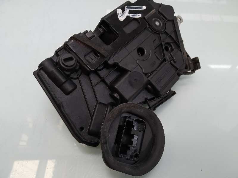 Recambio de cerradura puerta trasera derecha para volkswagen golf vi (5k1) advance referencia OEM IAM 5K4839016H  