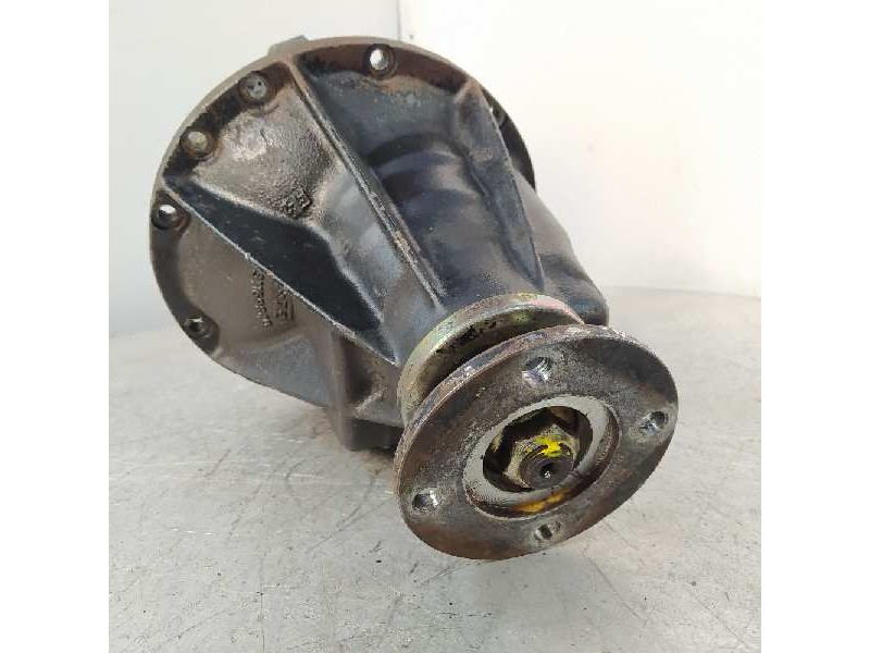 Recambio de diferencial trasero para nissan trade chasis cabina referencia OEM IAM   