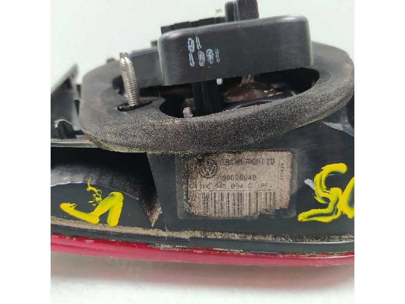 Recambio de piloto trasero derecho en porton para volkswagen golf vi (5k1) advance referencia OEM IAM 5K0945094G 89090940 
