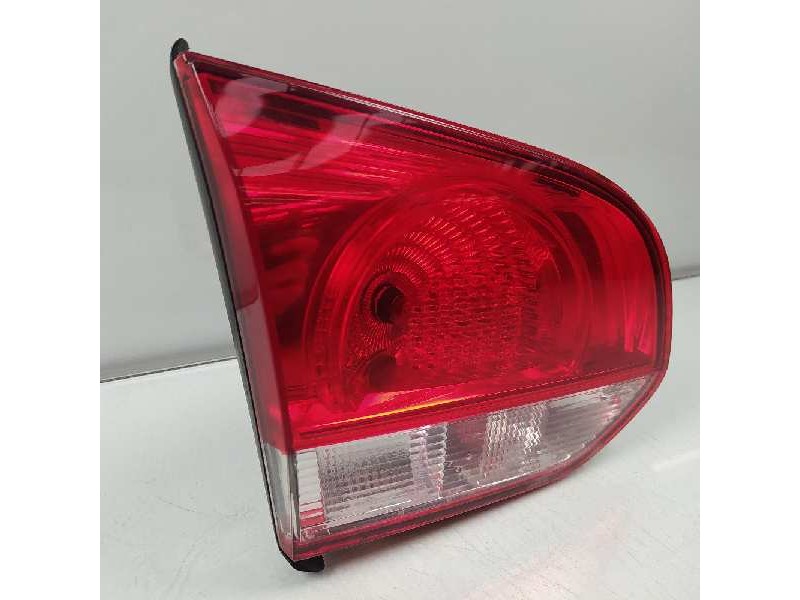 Recambio de piloto trasero izquierdo en porton para volkswagen golf vi (5k1) advance referencia OEM IAM 5K0945093G 89090892 