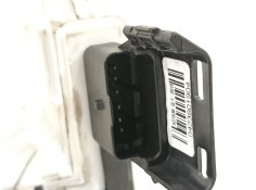 Recambio de cerradura puerta lateral corredera derecha para peugeot partner kombi access referencia OEM IAM 9144G0 828423  2