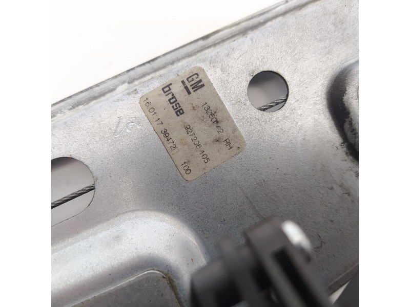 Recambio de elevalunas trasero derecho para opel zafira (c) excellence start/stop referencia OEM IAM 13260142 927208 910280200