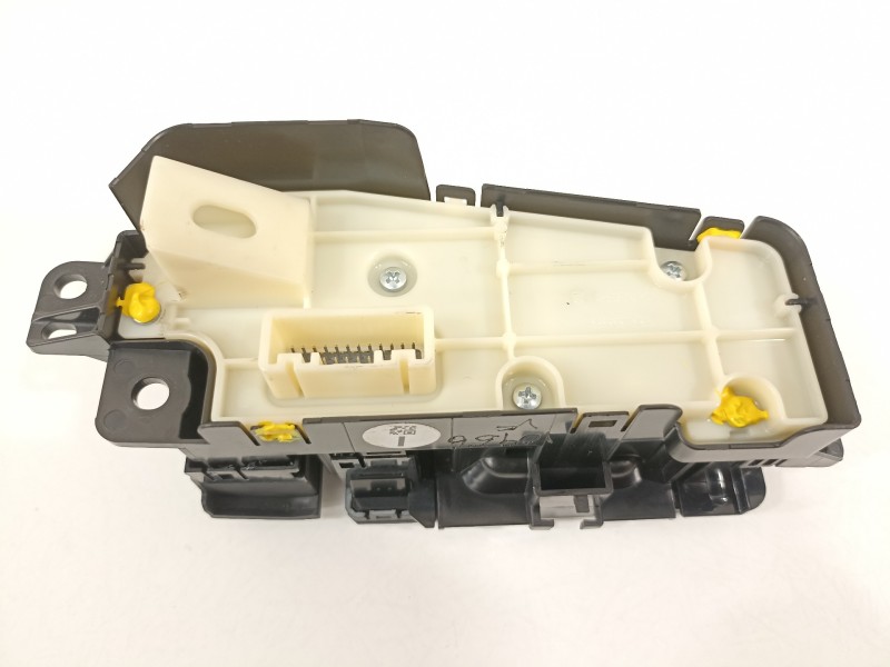 Recambio de mando multifuncion para toyota rav 4 advance hybrid referencia OEM IAM 75L555  