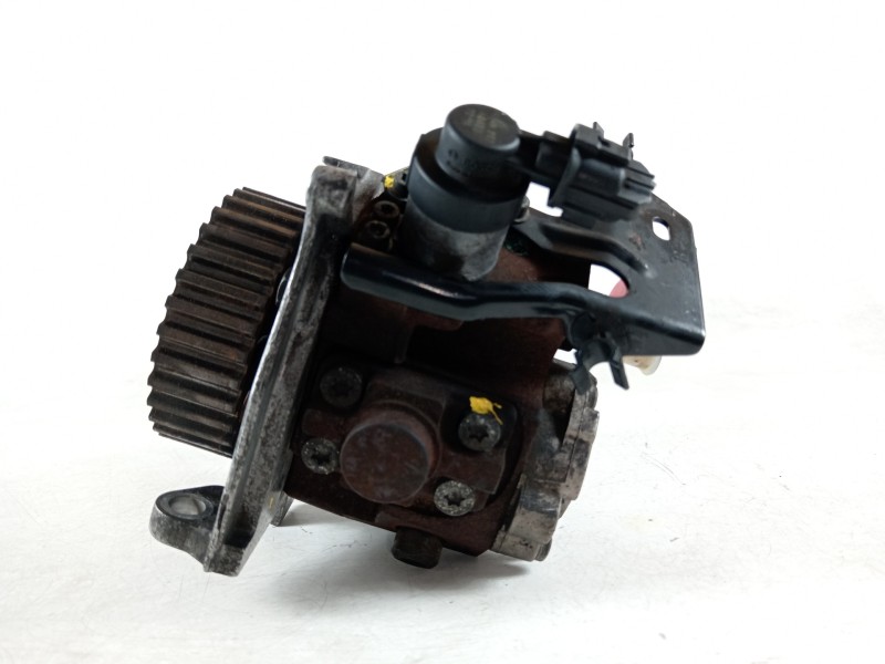 Recambio de bomba inyeccion para peugeot 207 sw sport referencia OEM IAM 9683703780 0445010102 