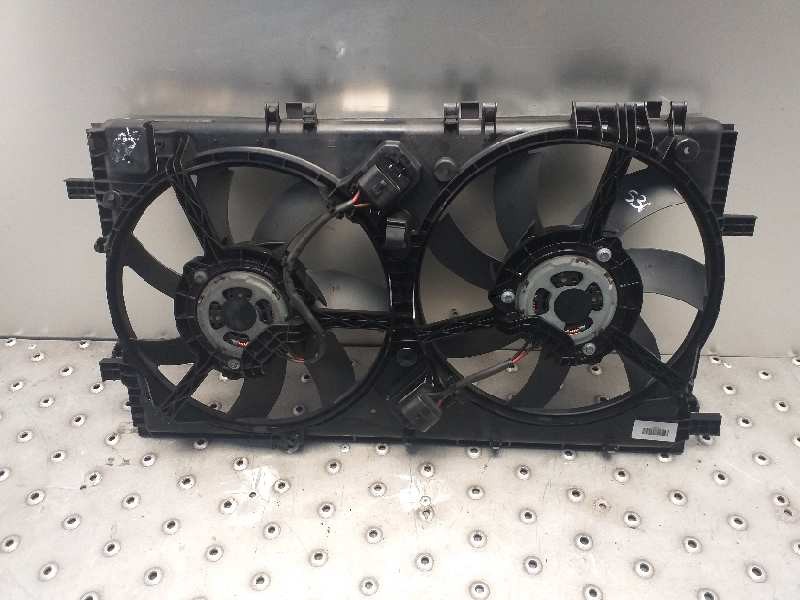 Recambio de electroventilador para opel insignia berlina cosmo referencia OEM IAM 13223019 P8660004 P8210173220