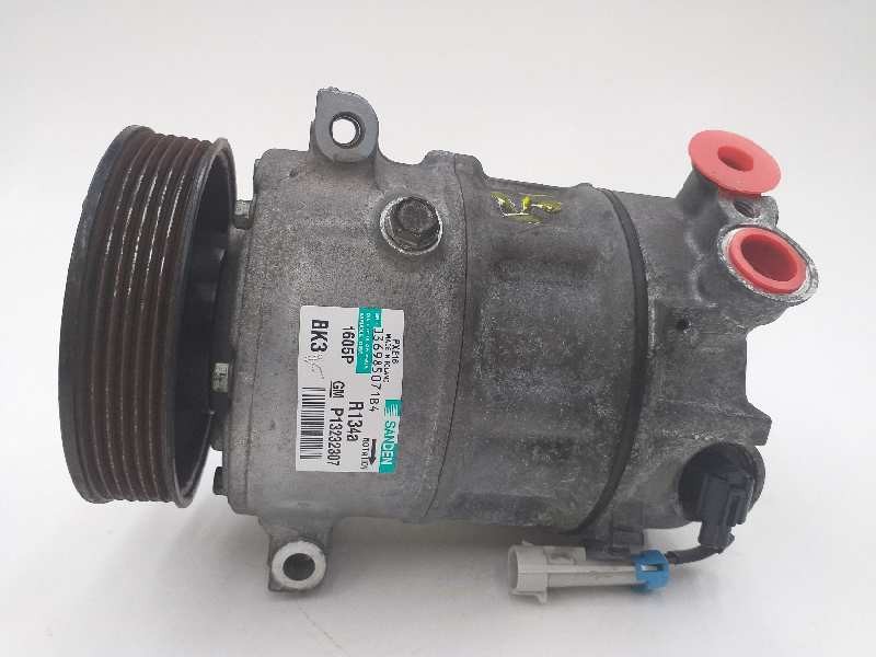 Recambio de compresor aire acondicionado para opel insignia berlina cosmo referencia OEM IAM P13232307 13232307 