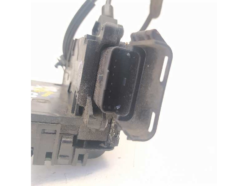 Recambio de cerradura puerta delantera derecha para peugeot 207 sw sport referencia OEM IAM 24099816  