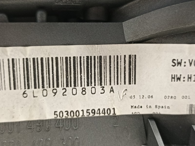 Recambio de cuadro instrumentos para seat ibiza (6l1) sport rider referencia OEM IAM 6L0920803A  