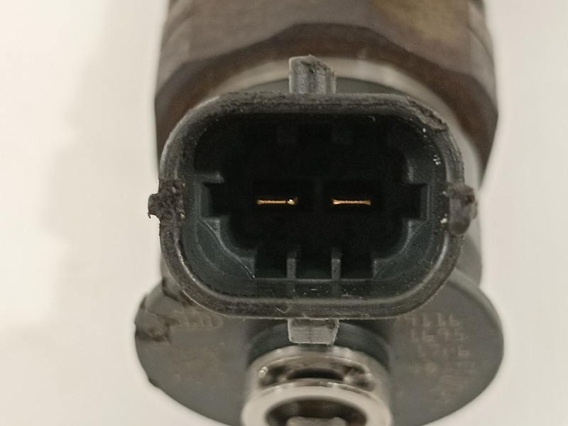 Recambio de inyector para peugeot 207 sw sport referencia OEM IAM 0445110311  