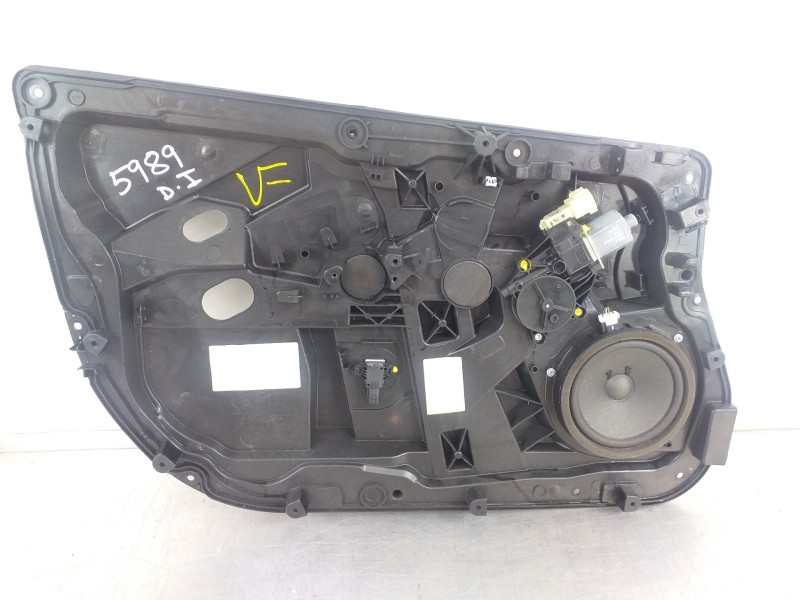 Recambio de elevalunas delantero izquierdo para ford fiesta (ccn) trend referencia OEM IAM C1BBA045H17AB 8A6114A389B 8A61A23201C