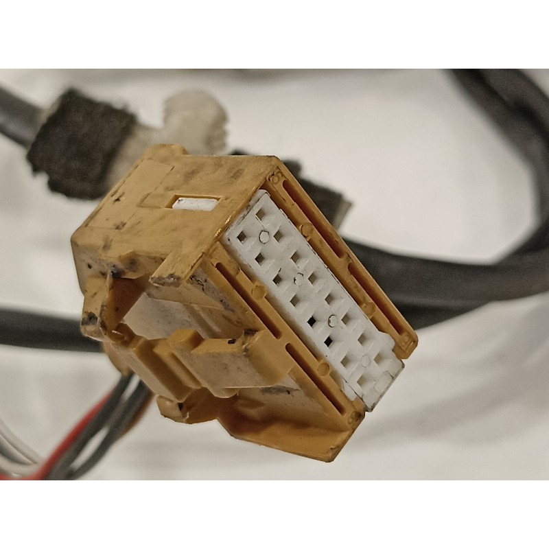 Recambio de retrovisor derecho para audi a4 berlina (8e) 2.0 tdi 16v (103kw) referencia OEM IAM 8E2858500  