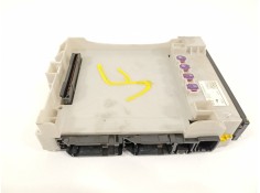 Recambio de caja reles / fusibles para toyota rav 4 advance hybrid referencia OEM IAM 8273042890A  