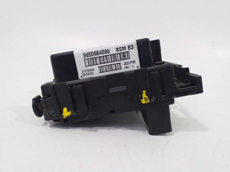 Recambio de caja reles / fusibles para peugeot 307 (s1) xt referencia OEM IAM 9650664080 BSMB3 