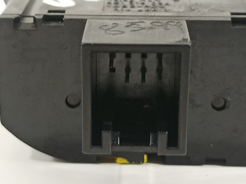 Recambio de mando multifuncion para audi a4 berlina (8e) 2.0 tdi 16v (103kw) referencia OEM IAM 8E1919094  