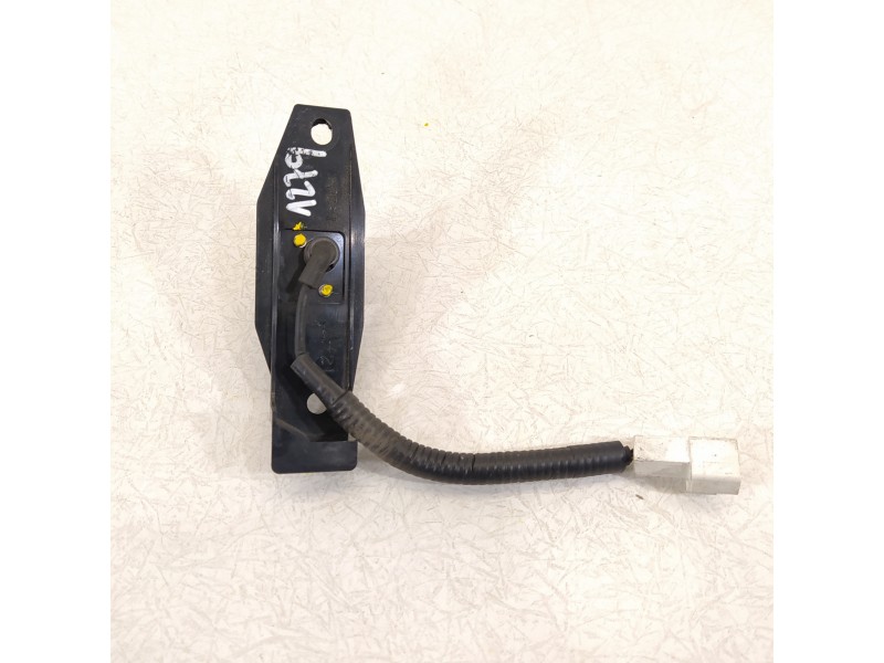 Recambio de no identificado para lexus is200 (ds2/is2) 220d referencia OEM IAM 8679053010  