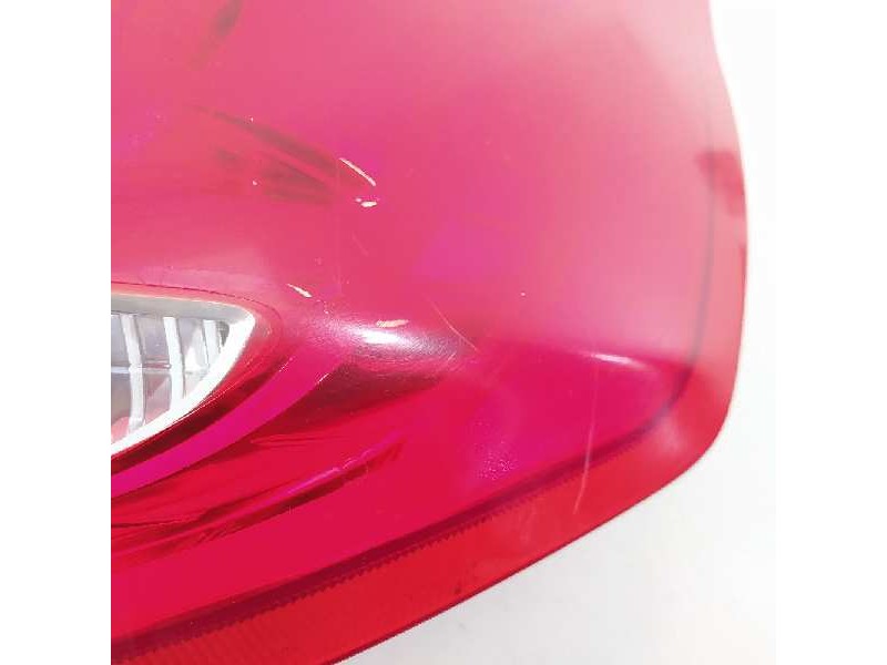 Recambio de piloto trasero derecho para ford fiesta (cb1) 1.6 tdci cat referencia OEM IAM 8A6113404A  