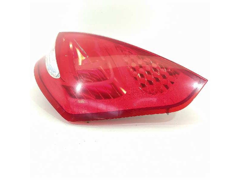 Recambio de piloto trasero derecho para ford fiesta (cb1) 1.6 tdci cat referencia OEM IAM 8A6113404A  