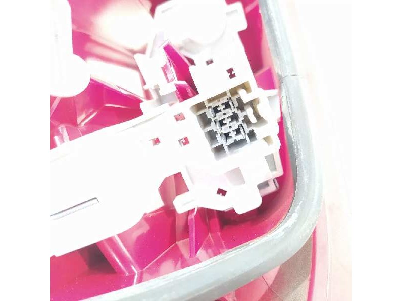 Recambio de piloto trasero derecho para ford fiesta (cb1) 1.6 tdci cat referencia OEM IAM 8A6113404A  