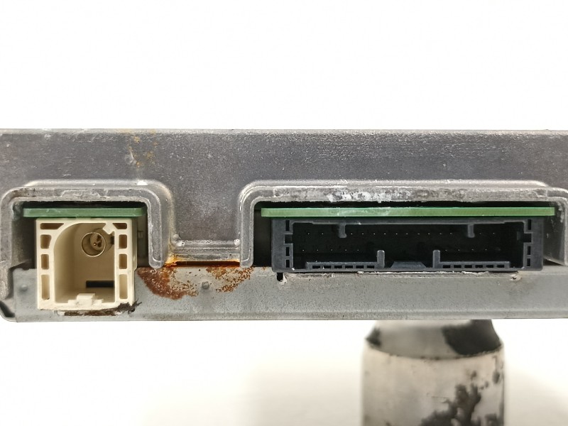 Recambio de modulo electronico para toyota rav 4 advance hybrid referencia OEM IAM 8684006041  