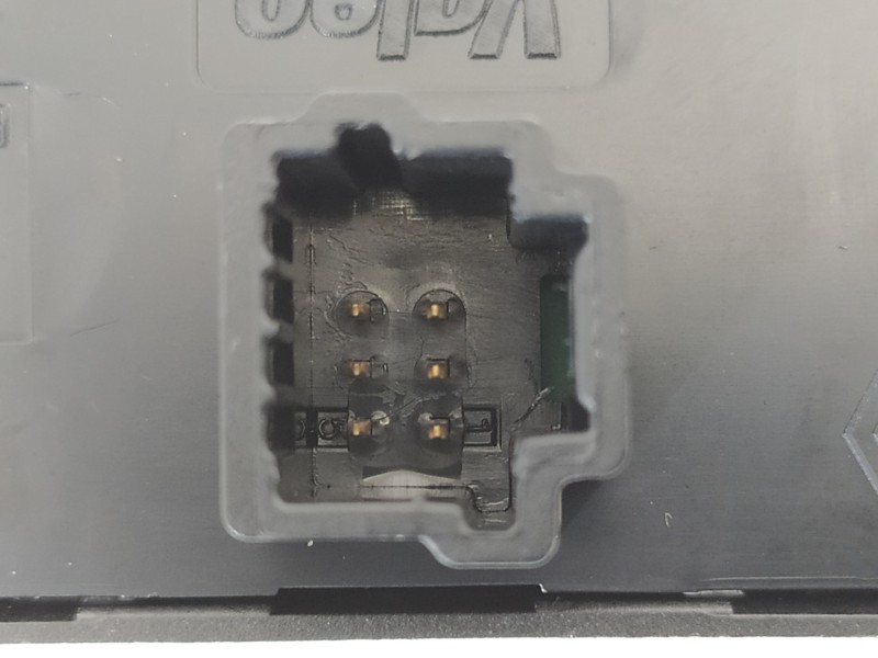 Recambio de warning para renault twingo iii intens referencia OEM IAM 252103766R  