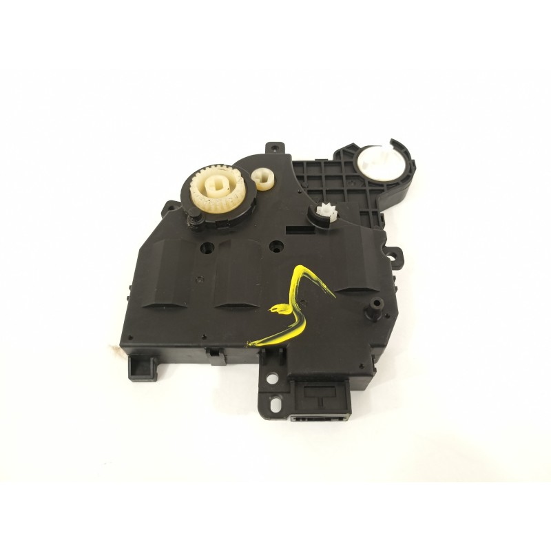 Recambio de motor apertura trampillas climatizador para toyota rav 4 advance hybrid referencia OEM IAM 0638009004  