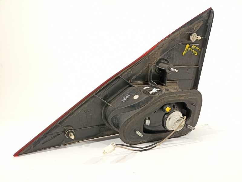 Recambio de piloto trasero izquierdo para ssangyong rodius xdi referencia OEM IAM 8360121403 A0449351157 