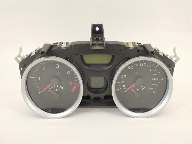 Recambio de cuadro instrumentos para renault megane ii classic berlina confort dynamique referencia OEM IAM 8200408798D  