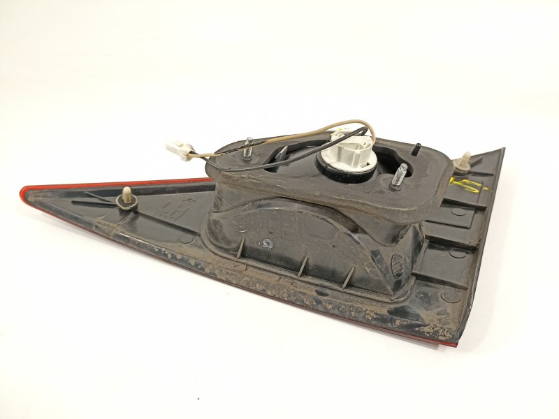 Recambio de piloto trasero izquierdo para ssangyong rodius xdi referencia OEM IAM 8360121403 A0449351157 