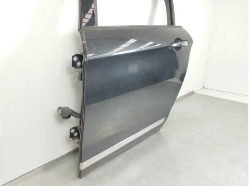 Recambio de puerta trasera izquierda para citroën c5 berlina exclusive referencia OEM IAM 9006L4  
