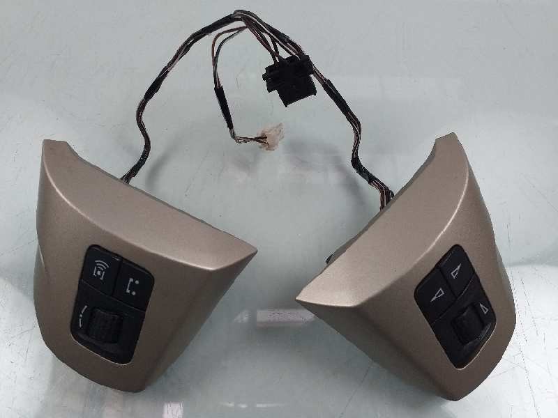 Recambio de mando volante para opel corsa d enjoy referencia OEM IAM 13222330  