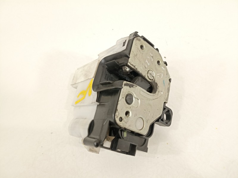 Recambio de cerradura puerta delantera derecha para fiat 500 abarth referencia OEM IAM 52041737  